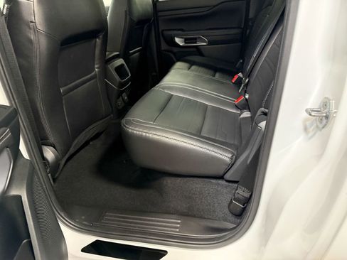 Used 2025 Ford Ranger Lariat w/ Advanced Towing Package image 49