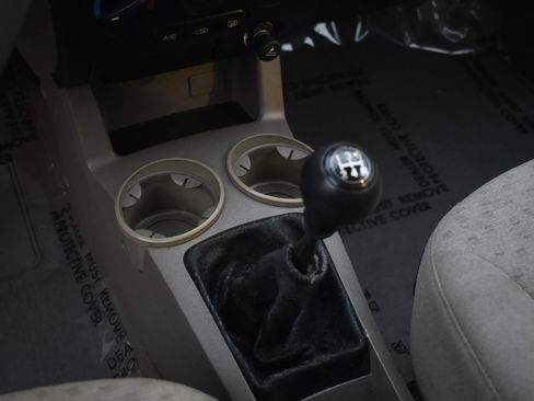 Used 2005 Kia Rio Sedan image 18