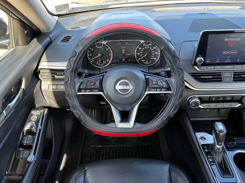 Used 2024 Nissan Altima 2.5 SR image 28