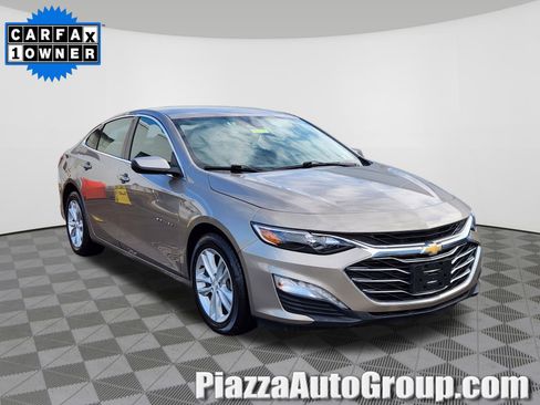 Used 2025 Chevrolet Malibu LT image 1