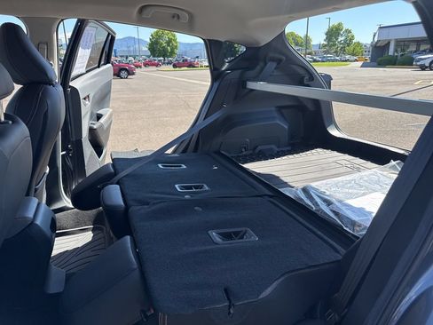 Used 2024 Subaru Crosstrek 2.5i Limited w/ Crosstrek Mirror Package AWD/4WD image 15