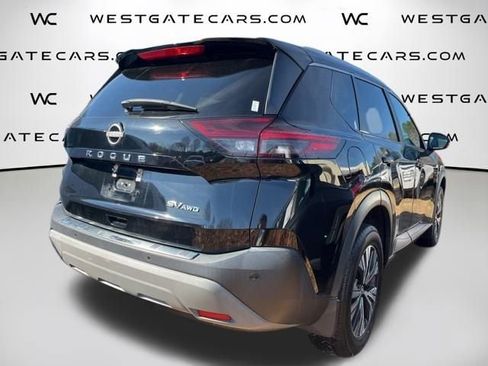 Used 2022 Nissan Rogue SV w/ SV Premium Package image 27