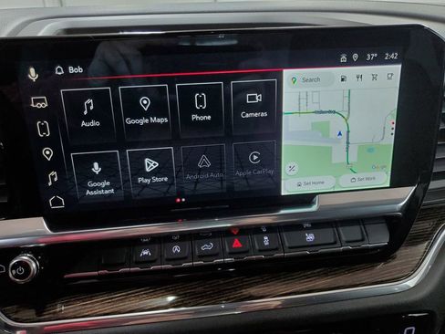 Used 2024 GMC Sierra 1500 Elevation image 17