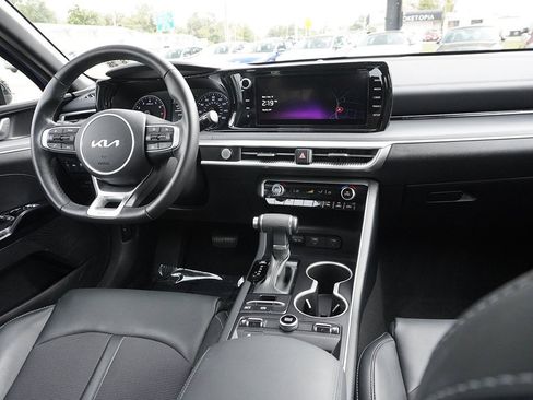 Used 2024 Kia K5 GT-Line image 41