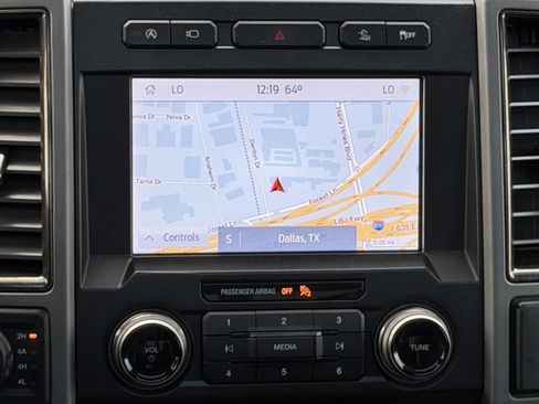 Used 2020 Ford F150 Raptor w/ Equipment Group 802A Luxury image 16