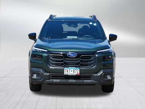 Used 2026 Subaru Outback Touring XT AWD/4WD image 2