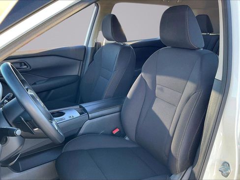 Certified 2024 Nissan Rogue S image 25