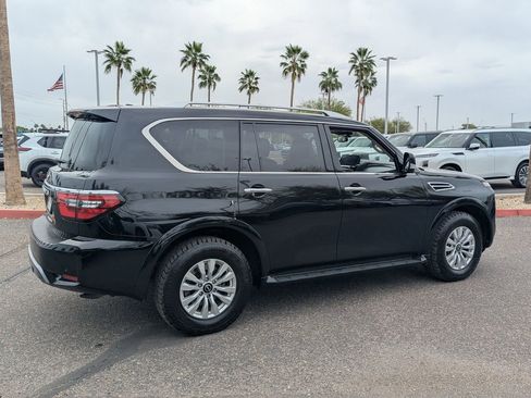 Used 2024 Nissan Armada SV RWD image 6