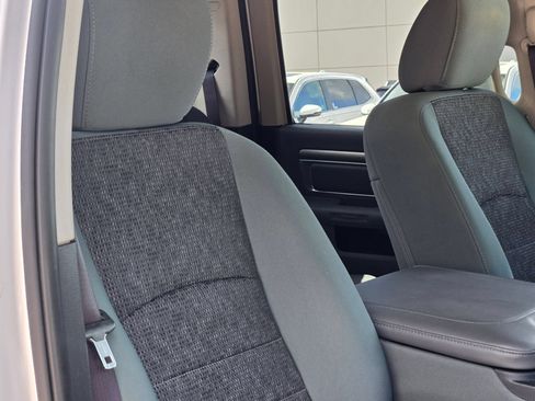 Used 2015 RAM 1500 Lone Star RWD image 30