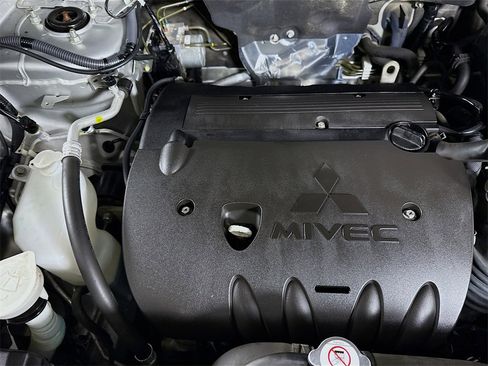 Used 2020 Mitsubishi Outlander Sport ES image 29