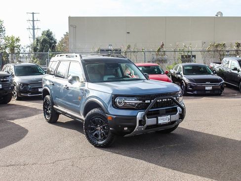 New 2025 Ford Bronco Sport Badlands w/ Sasquatch Badlands Package image 1