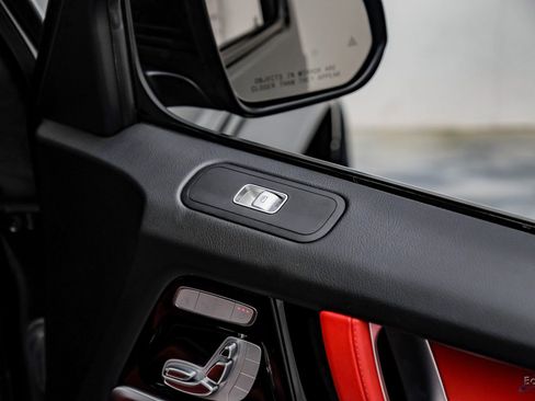 Used 2023 Mercedes-Benz G 63 AMG 4MATIC image 92