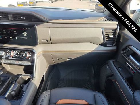 Used 2025 GMC Sierra 1500 AT4 w/ AT4 Premium Package image 23