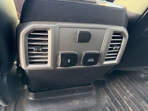 Used 2017 Ford F250 Lariat image 14