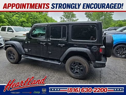 Used 2021 Jeep Wrangler Unlimited Sport AWD/4WD image 5