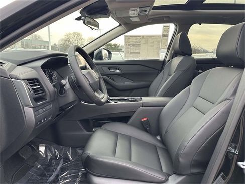 New 2026 Nissan Rogue SV image 16