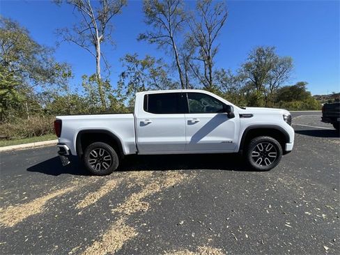 New 2026 GMC Sierra 1500 AT4 w/ Technology Package image 4