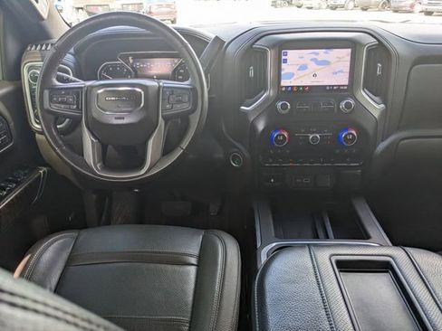 Used 2022 GMC Sierra 1500 Denali w/ Denali Premium Package image 17