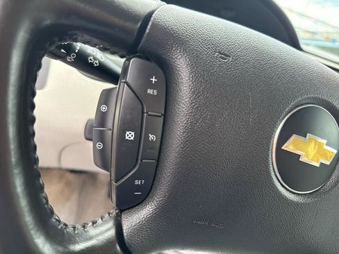 Used 2014 Chevrolet Impala LT w/ LT Sunroof Package FWD image 14
