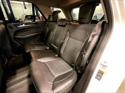 Used 2014 Mercedes-Benz ML 350 4MATIC image 26
