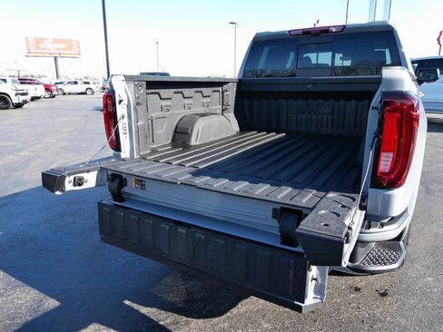 Certified 2025 GMC Sierra 1500 Denali w/ Denali Reserve Package image 9