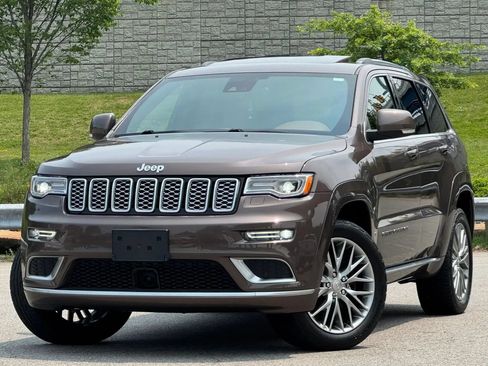 Used 2018 Jeep Grand Cherokee Summit w/ Platinum Series Group AWD/4WD image 1