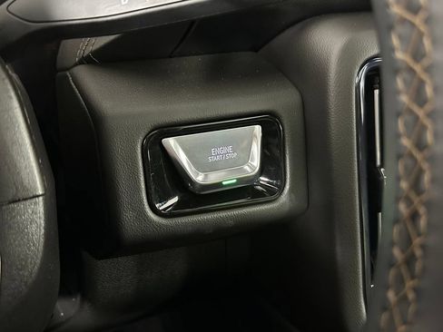 Used 2026 GMC Yukon AT4 w/ LPO, Floor Liner Package AWD/4WD image 23
