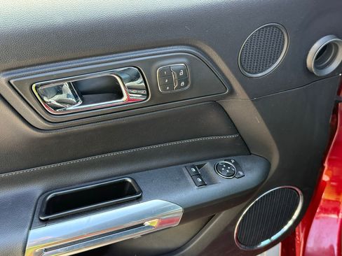 Used 2017 Ford Mustang GT Premium w/ Equipment Group 401A image 28