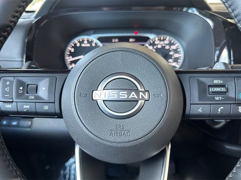 Certified 2024 Nissan Pathfinder SL image 26