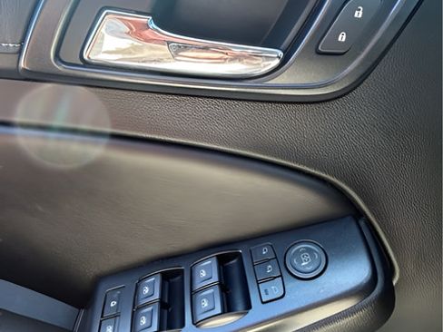 Used 2019 Chevrolet Tahoe Premier w/ Max Trailering Package AWD/4WD image 22