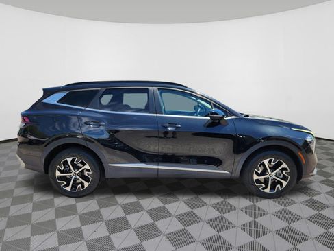 Used 2023 Kia Sportage EX w/ EX Premium Package AWD/4WD image 6
