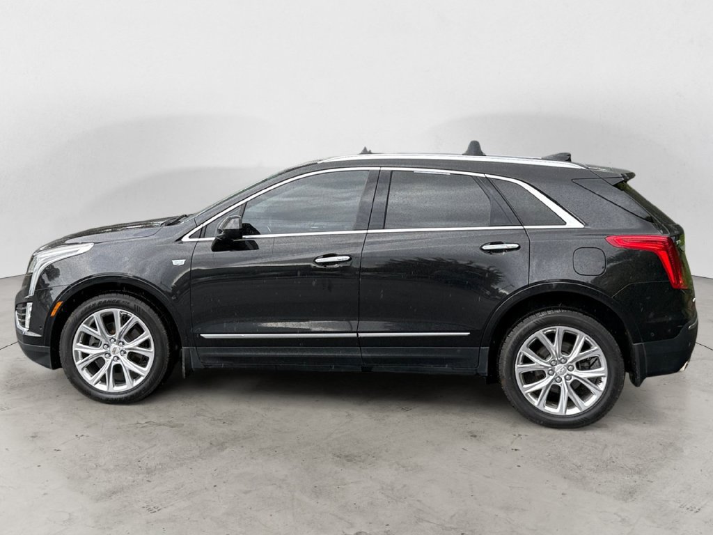 Used 2017 Cadillac XT5 Premium Luxury w/ Driver Assist Package AWD/4WD image 8