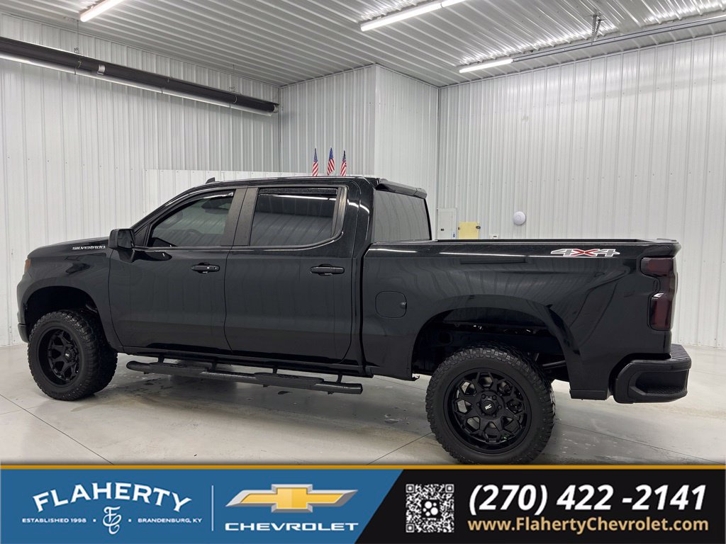 Used 2022 Chevrolet Silverado 1500 RST AWD/4WD image 5