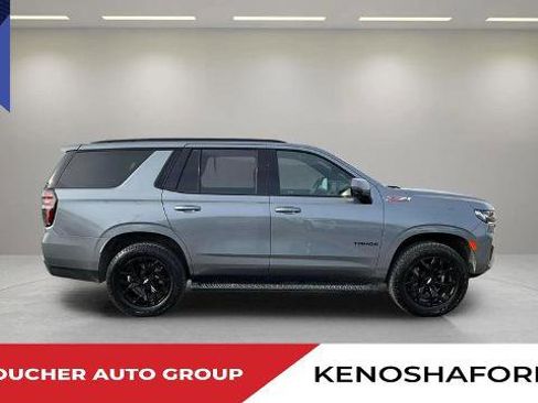Used 2022 Chevrolet Tahoe Z71 w/ Luxury Package AWD/4WD image 4