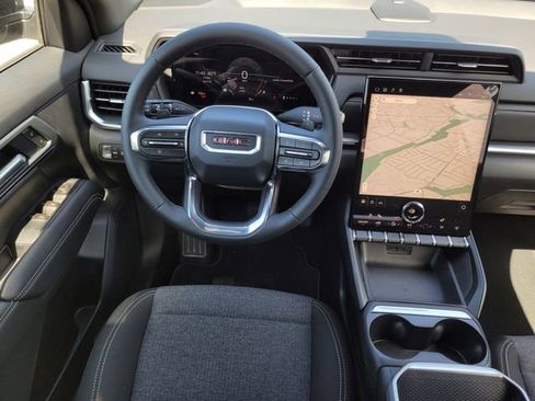 New 2026 GMC Terrain Elevation FWD image 11