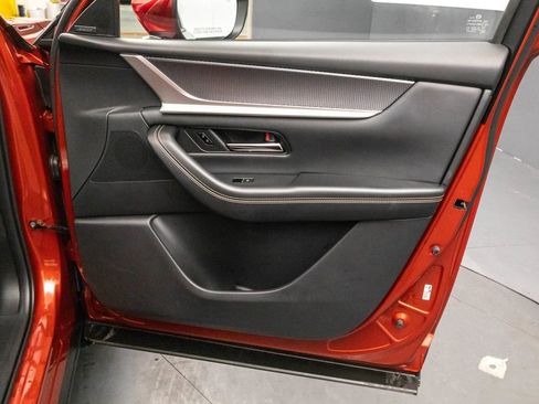 Used 2025 MAZDA CX-90 Plug-In Hybrid w/ Premium Plus image 37