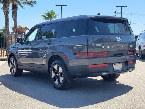 New 2027 Hyundai Santa Fe SE FWD image 3