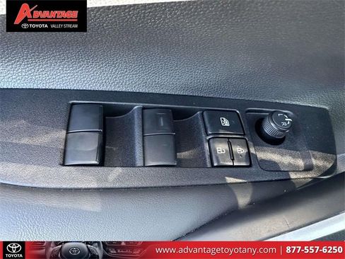 Used 2025 Toyota Corolla FX image 21