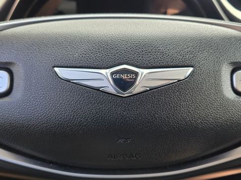 Used 2025 Genesis GV70 2.5T AWD/4WD image 26