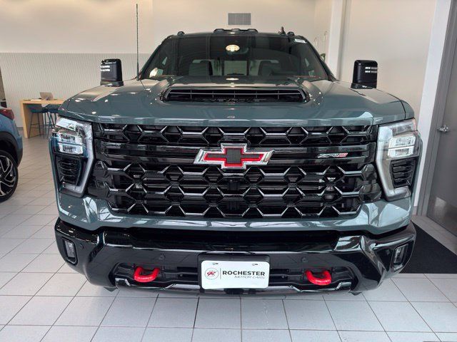 Used 2026 Chevrolet Silverado 2500 ZR2 AWD/4WD image 39