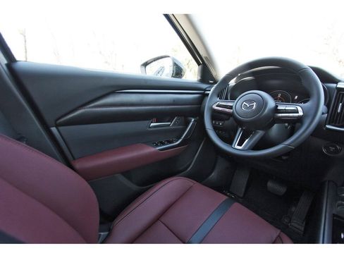 New 2026 MAZDA CX-50 AWD 2.5 Hybrid w/ Weather Package image 7