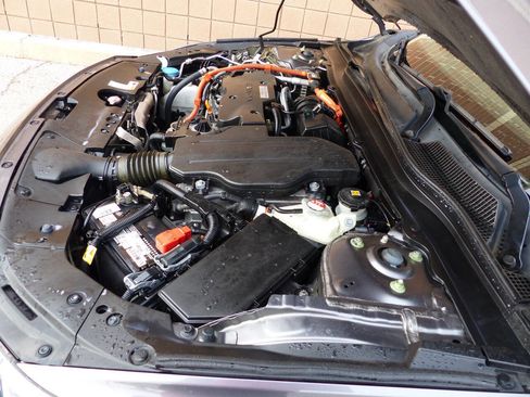 Used 2019 Honda Accord EX image 16