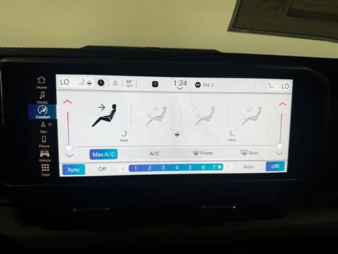 New 2026 Jeep Wrangler Unlimited Sahara AWD/4WD image 31