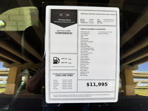 Used 2019 Jeep Cherokee Latitude Plus FWD image 31