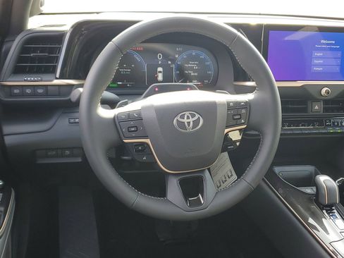New 2026 Toyota Crown Signia AWD/4WD image 12