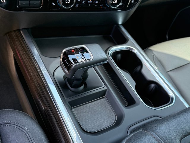 Used 2022 Chevrolet Silverado 1500 LT Trail Boss w/ LT Trail Boss Premium Package AWD/4WD image 22