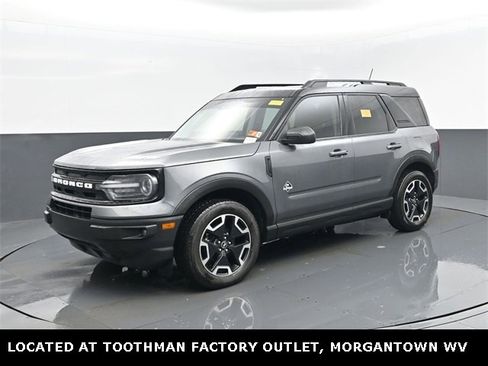 Used 2021 Ford Bronco Sport Outer Banks image 2