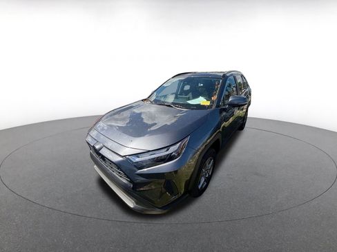 Used 2025 Toyota RAV4 XLE w/ Weather Package image 4