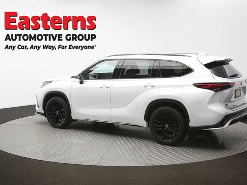 Used 2023 Toyota Highlander XSE image 64