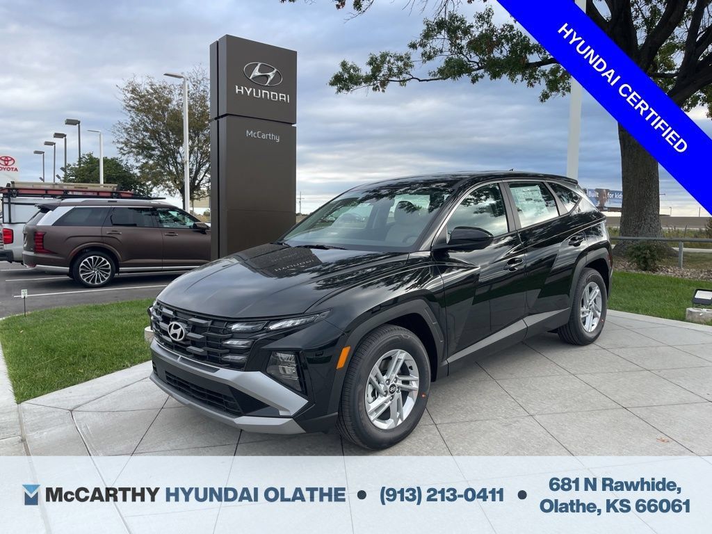 Used 2026 Hyundai Tucson SE FWD image 1